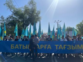 Узбекистан и Казахстан: переписывание истории с дальним прицелом